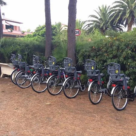 Rosa Dei Venti - Clima, Terrazze E Biciclette Daire